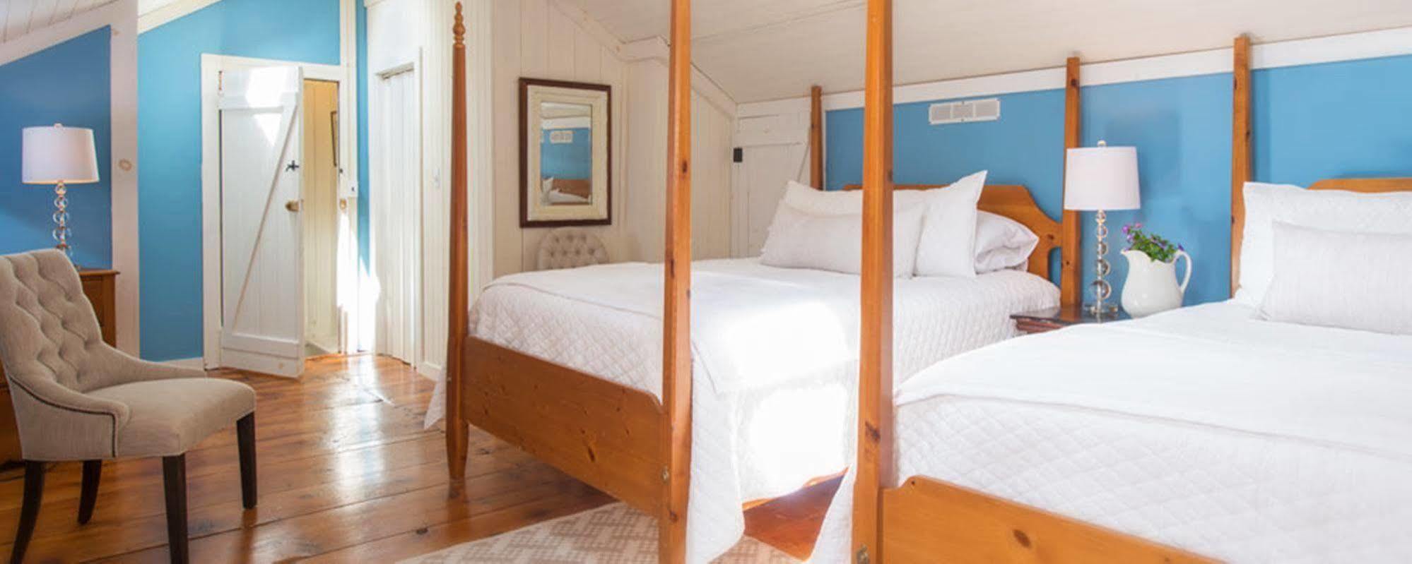 Federal House Inn Lee Bagian luar foto