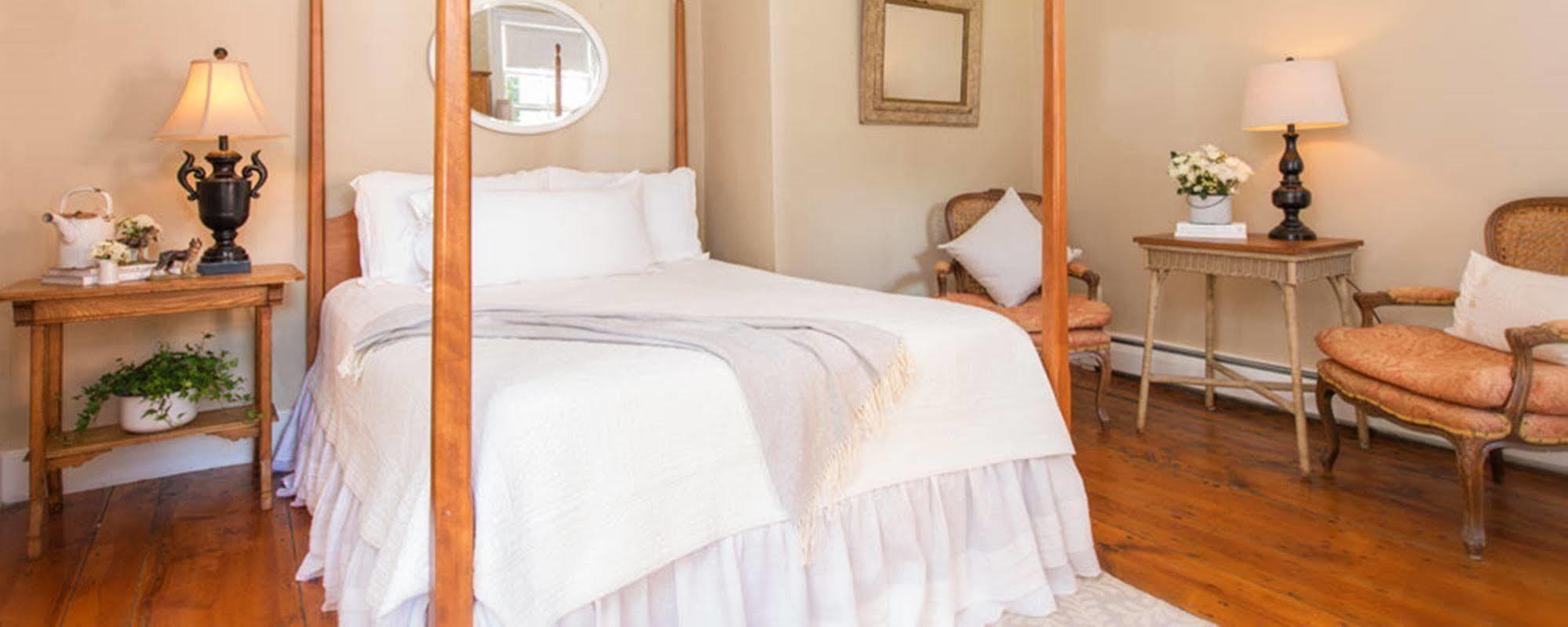 Federal House Inn Lee Bagian luar foto