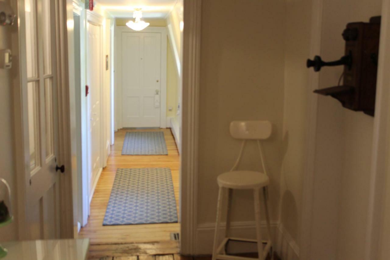 Federal House Inn Lee Bagian luar foto